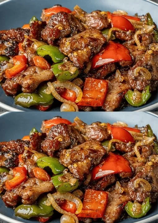 Beef Roergebakken met Groenten in een pan bereid