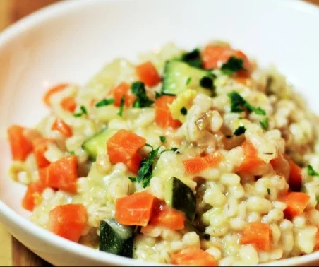 Eenvoudige Gerste Risotto met Groenten recept voor een gezonde maaltijd